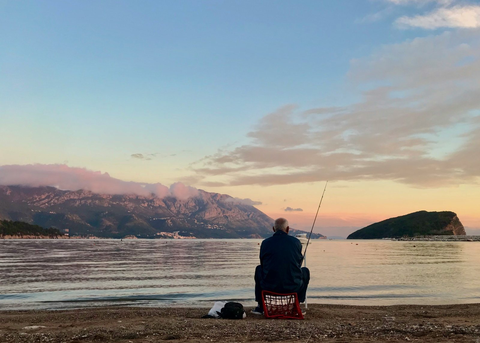 Pêcher en solo pour se recentrer